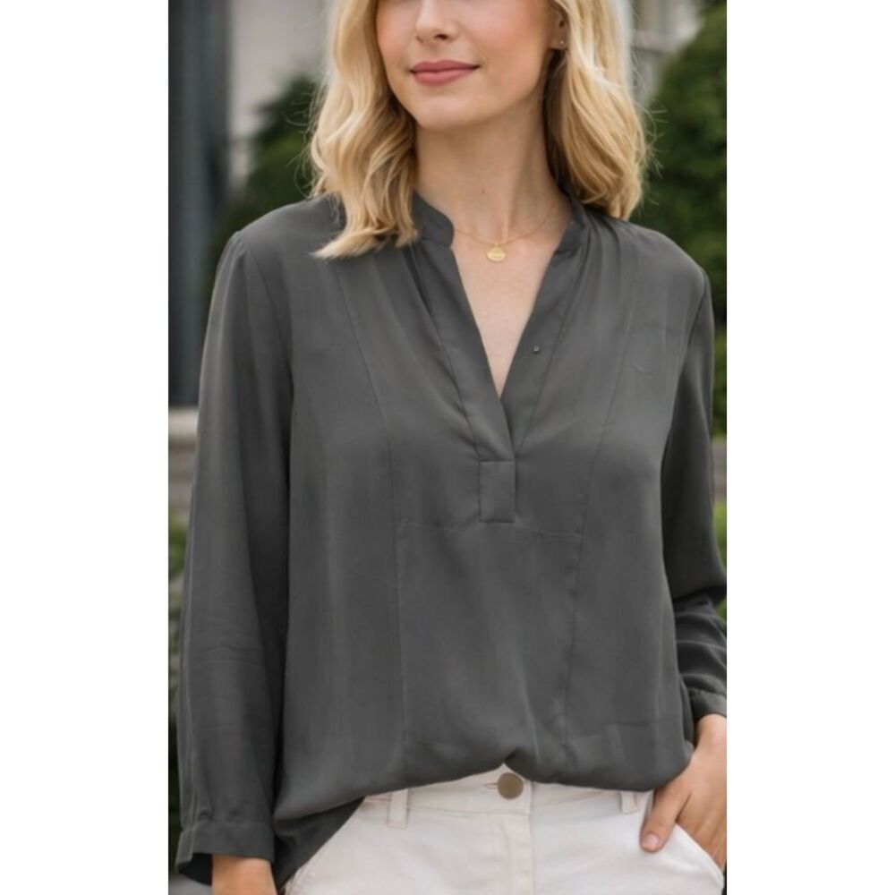 Vince 100% silk grey notch neck oversized blouse xs